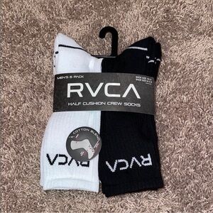 NWT RVCA Men's Half Cushion Crew Socks - Black and White 6 pack fits size 10-13